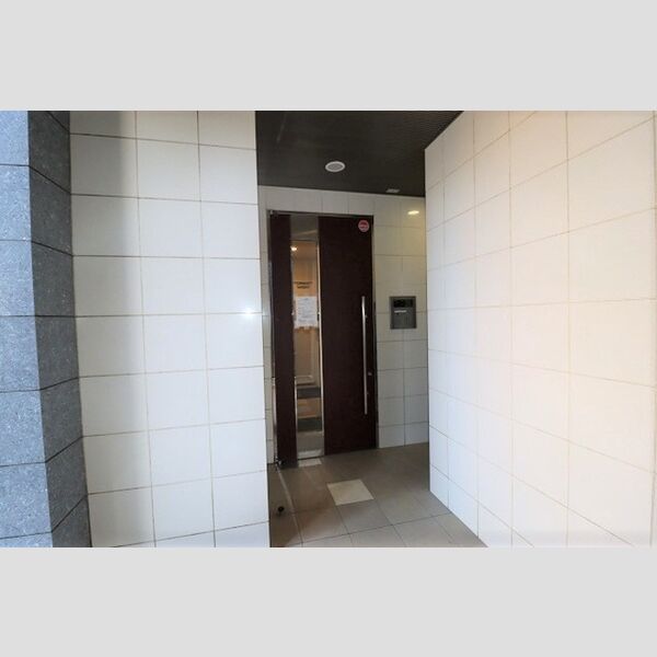 COMFORT エントランス