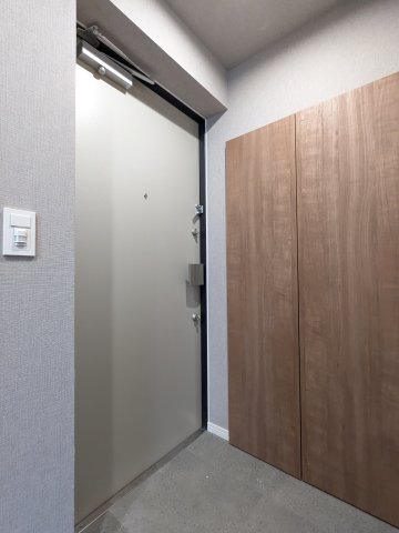 アルティザ上野毛0503号室 玄関
