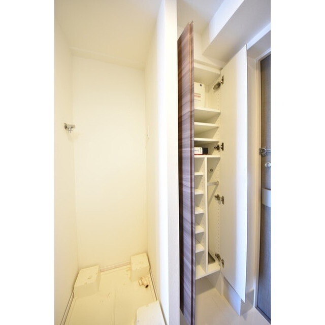 Court Blanche0520号室 内観