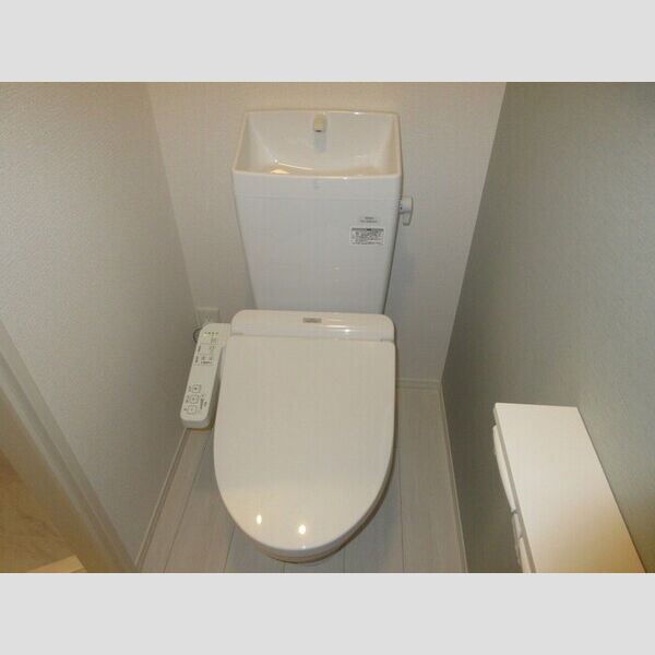 コルツァ蓮根 トイレ