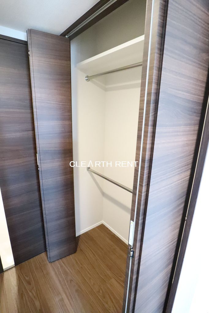 コンシェリア新宿落合8階 ☆大容量クローゼット