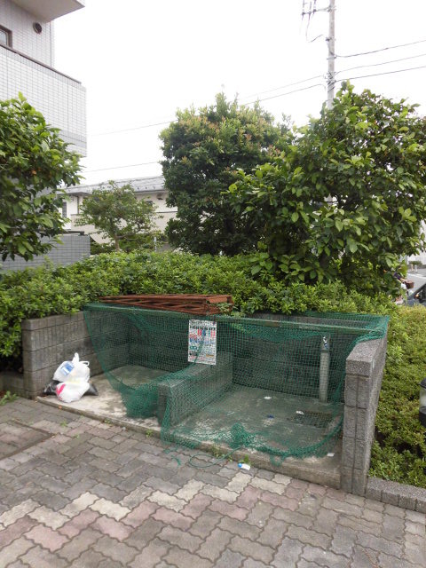 ベルデュール大泉0403号室 ゴミ置場