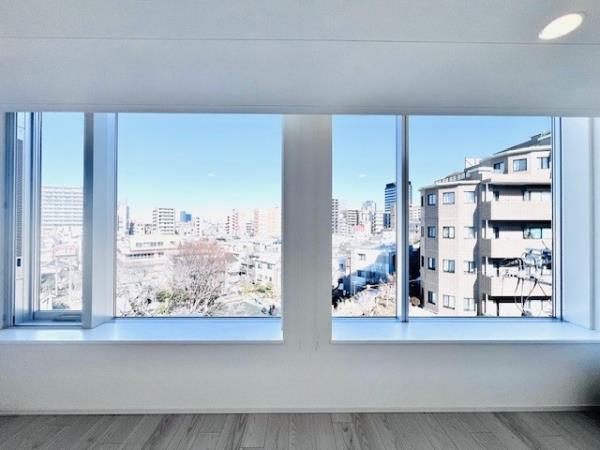 Ｂｒｉｌｌｉａ　ｉｓｔ　渋谷本町5階 リビング