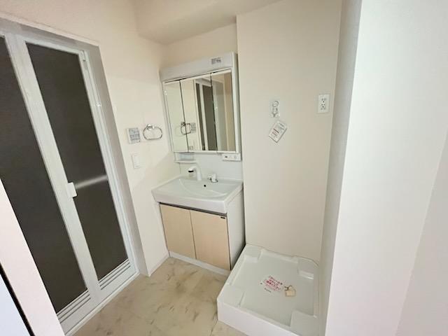 クー・プレゾン202号室 脱衣所