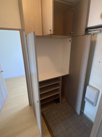 サニークレスト港南 収納