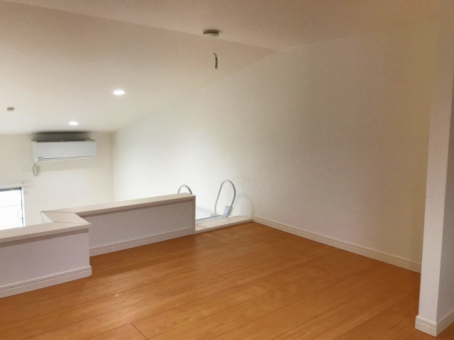 ＡＸＩＳ　ＴＡＣＨＩＫＡＷＡ1階 リビング