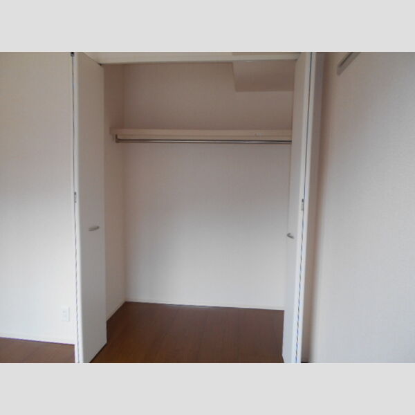 イーグレット　B105号室 クローゼット