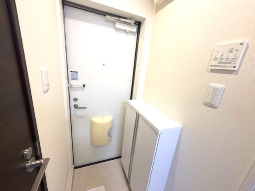 アーヴェル浅間台 玄関