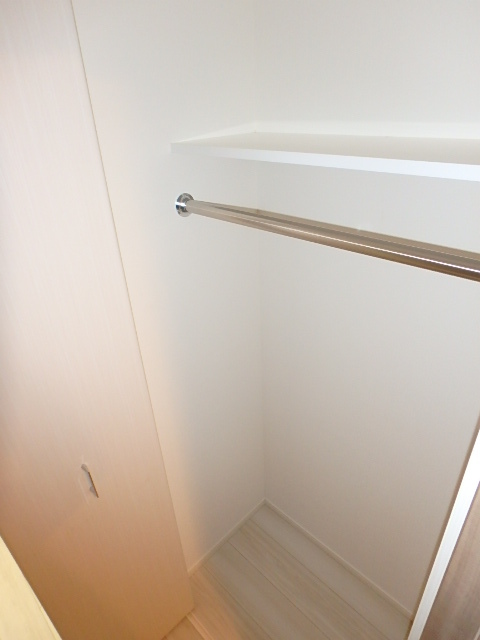 ガーラ横濱関内グランドステージ8階 クローゼット