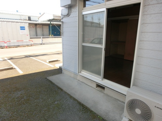 グリーンハイムB1階 別号室の写真です