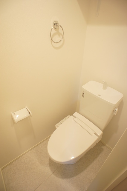 ラウレア千葉中央0101号室 ウオッシュレット