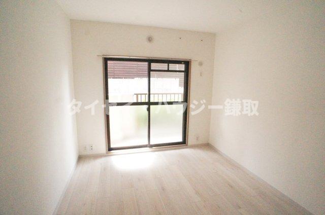 シャトレーシラハタ0105号室 寝室