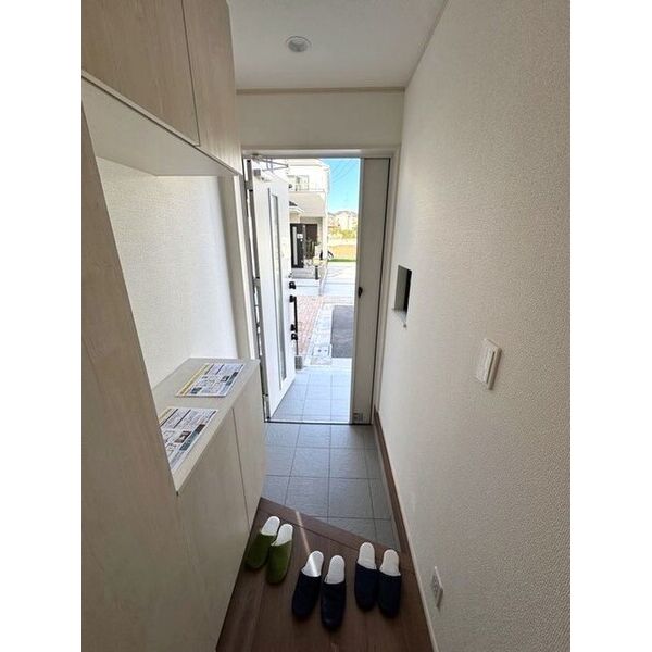 Sumai-to国立市泉06 玄関