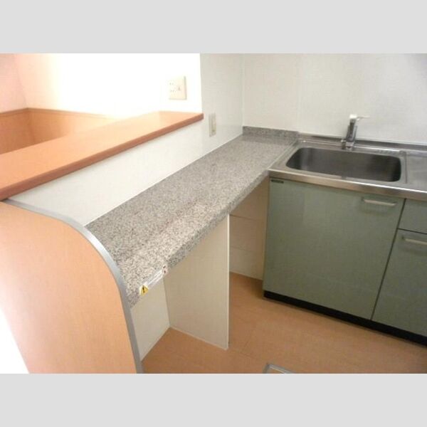 ラヴィーヌ105号室 カウンター下