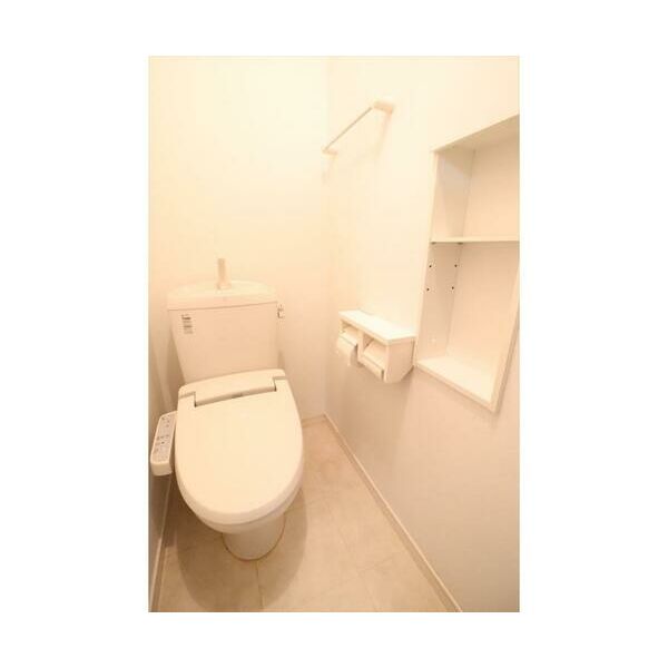 エクレール208号室 同建物別部屋の参考画像