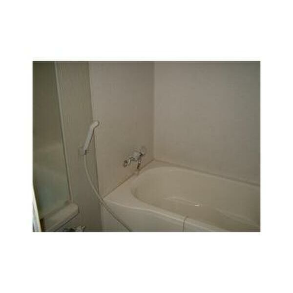 フォンターナ相模大野101号室 同建物別部屋の参考画像