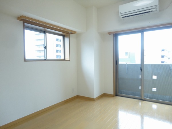 レジオス板橋本町アヴィニティー リビング