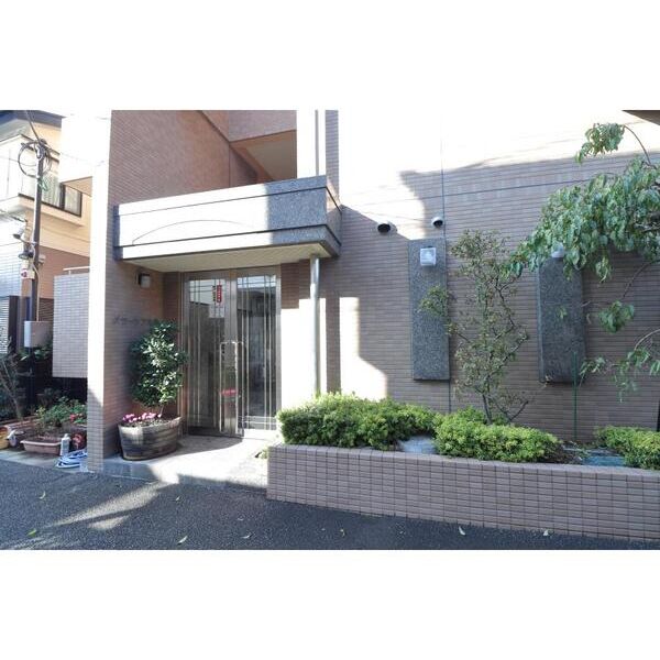 グラーシア丸亀 エントランス