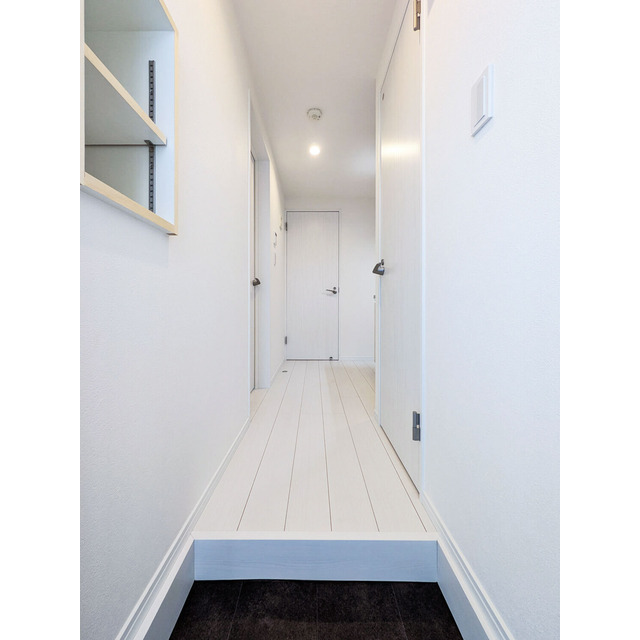 MQuarto柏Ⅲ105号室 玄関