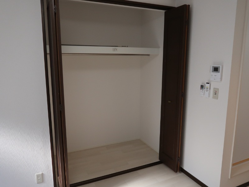 宝英ハイム 収納