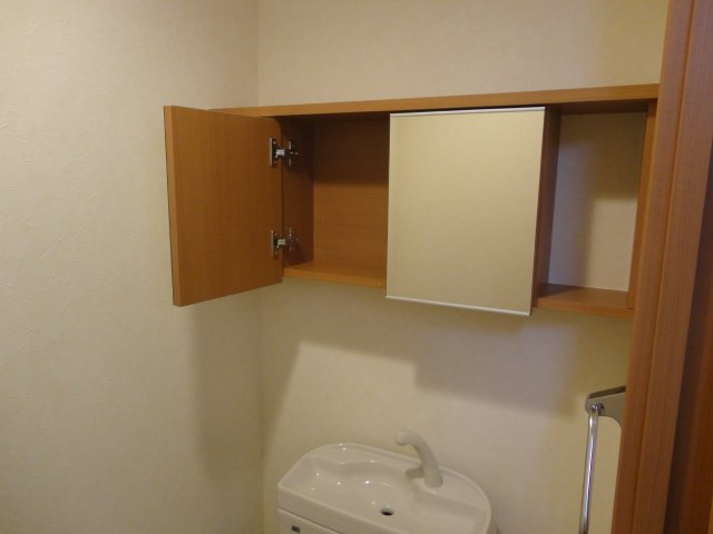 Ｂｌｕｅ　Ｏｃｅａｎ ＷＣ上部収納