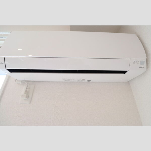 ピース　ラ　ヴィータ　E(イースト)303号室 エアコン