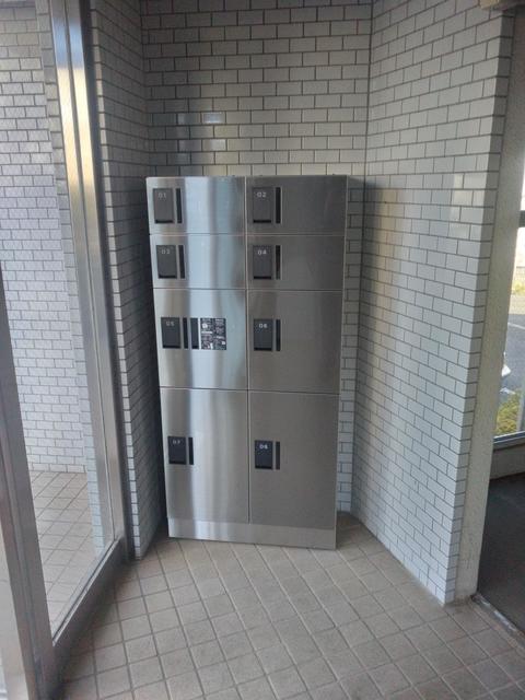 プランドール0303号室 宅配ボックス