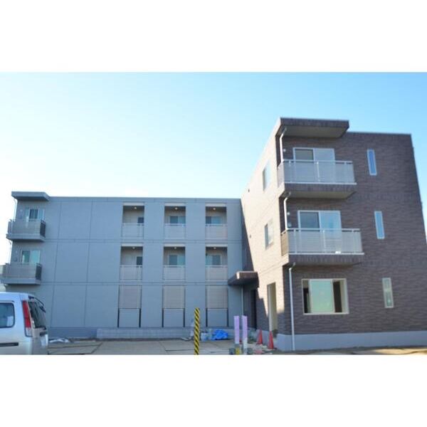 ポワール東長沼302号室 外観