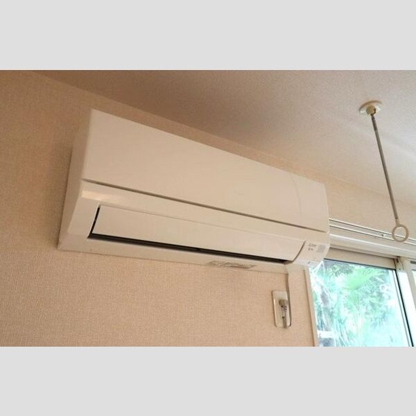 ラルゴ107号室 エアコン