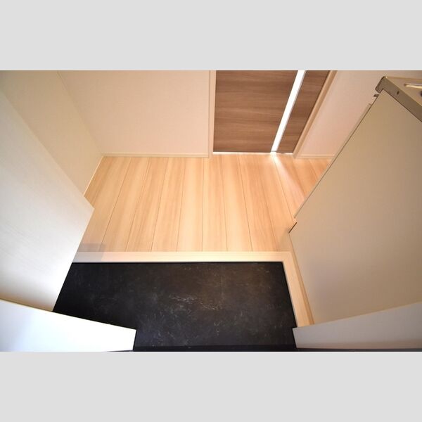 アリビオ南大沢302号室 同建物別部屋の参考画像