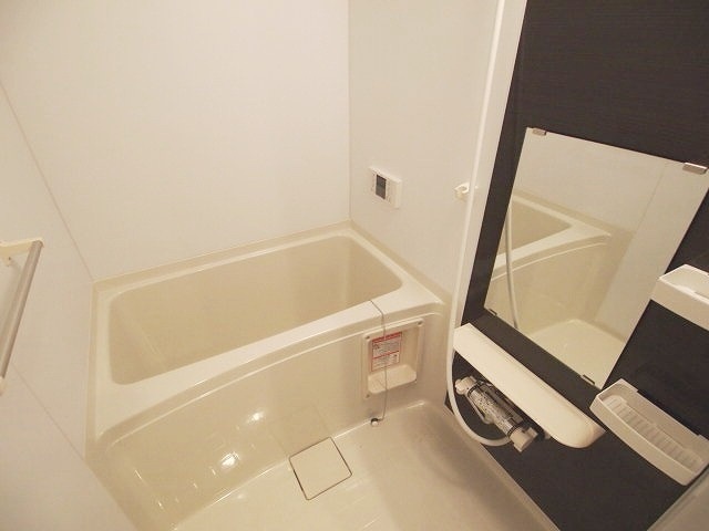 Ｃａｓｔｉｌｌｏいのはな1階 お風呂