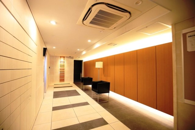 グランスイート四谷プレシア8階 ロビー