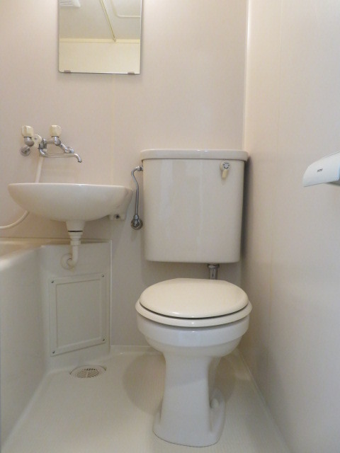ホーユウコンフォルト蒲田 トイレ