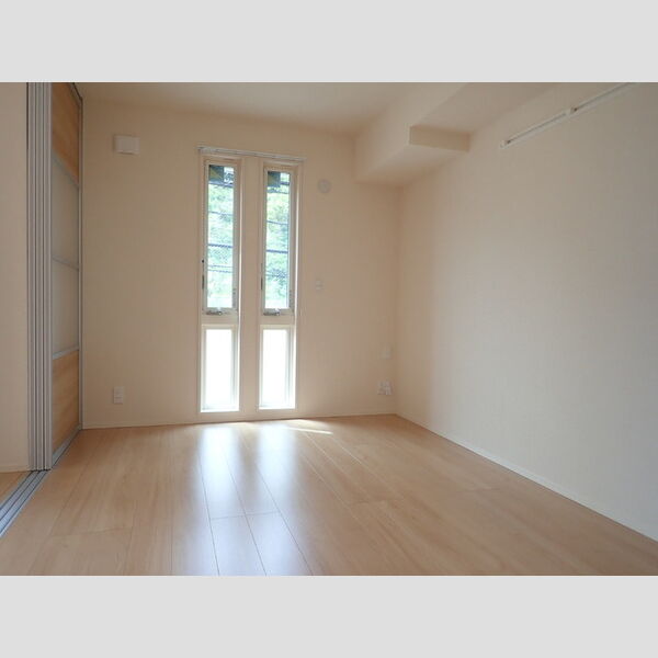 ブラン　ノワール多摩201号室 洋室