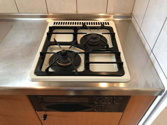 ＳＵＮ　ＣＲＯＳＳ　ＲＯＡＤ キッチン