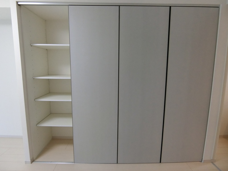 リブリ・ラフィーネ国立 収納