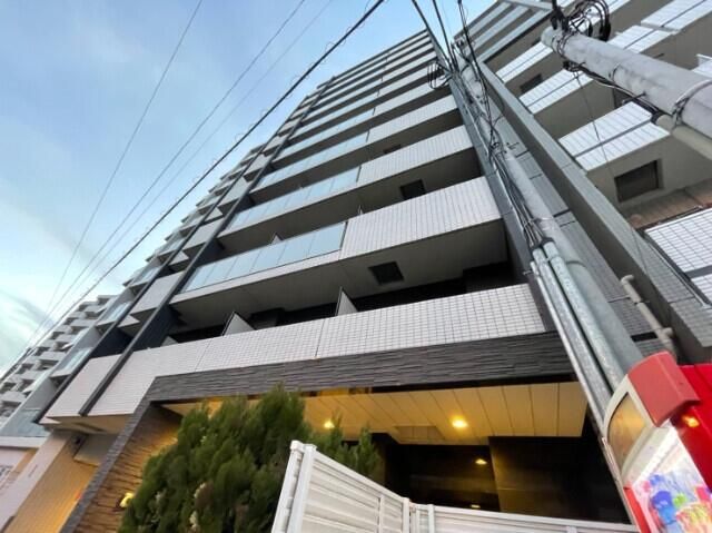 レグラス横浜吉野町701号室 外観