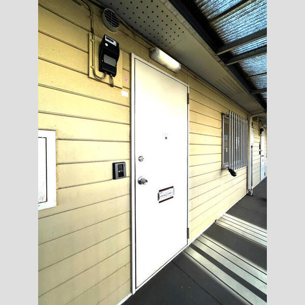 フラット　Ⅰ 玄関ドア