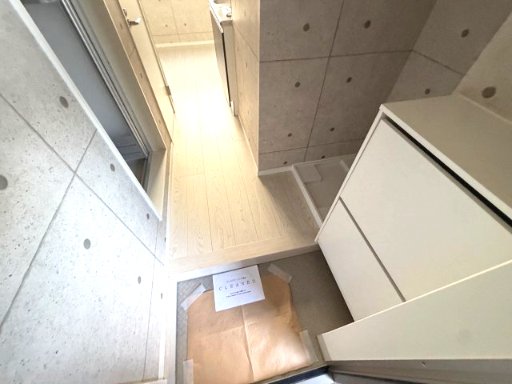 プライムテラス南林間Ⅲ208号室 玄関