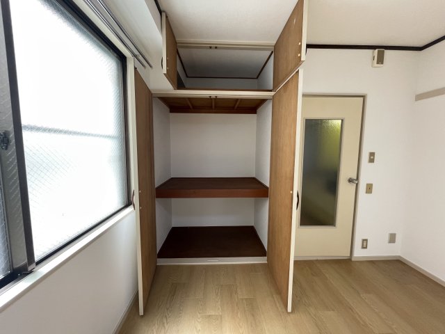 ジュネス大倉山 収納