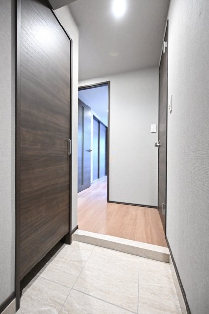 ＧＲＡＮＳＩＴＥ千代田水道橋 玄関