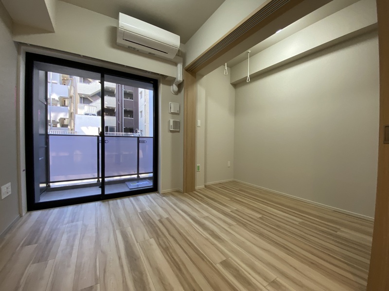 ONE ROOF RESIDENCE TAMACHI リビング