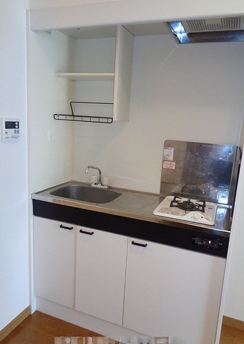 ＡＶＡＮＺＡＴＡ　ＤＭ キッチン　※2025年10月撮影