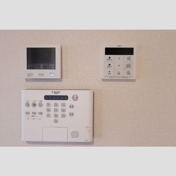 ルミエール TVモニタホンとホームセキュリティ