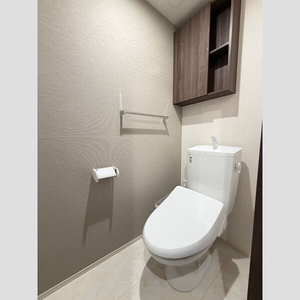 Charm高倉203号室 トイレ