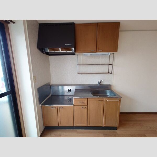 ストークコートN101号室 キッチン