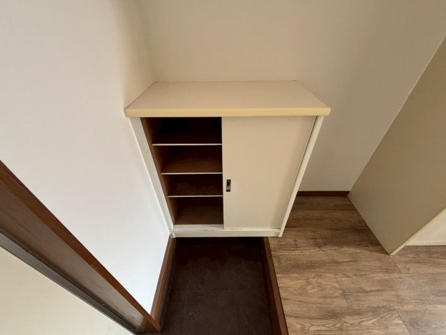 ソリッドリファイン玉川上水108号室 収納