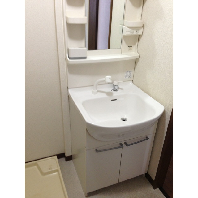 アンプルール フェール Ｗind 内観