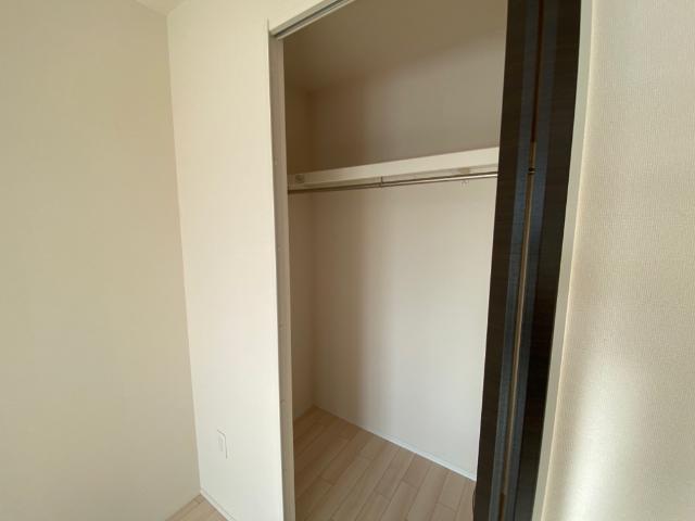 セントラルセブン102号室 クローゼット（イメージ）