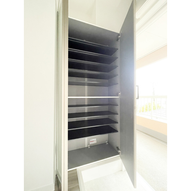 第六竹石マンション 内観